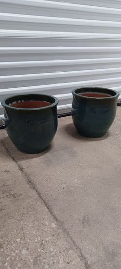 2 CLASSY GLAZED CERAMIC PLANTERS