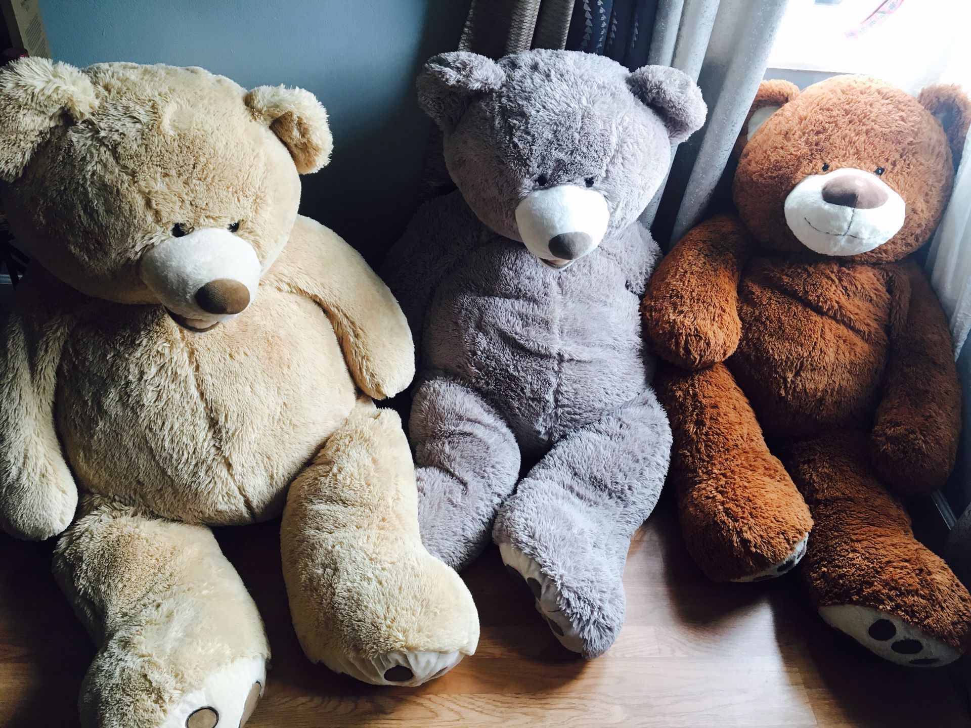 Giants teddy bears