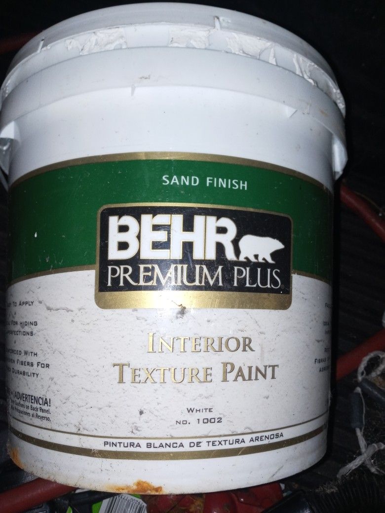 New BEHR Premium Plus 2 Gallon White Interior Texture Sand Finish #1050 Paint Sealed