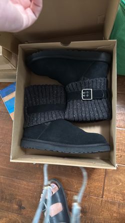UGG Cambridge Black Boots