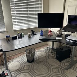 FREE Used  Office Table Black Color
