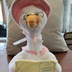 Mother   Goose Plush 15” Goose ( No Talks , No works ) Only for decoration