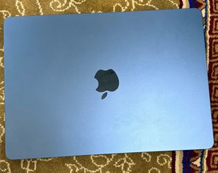 MacBook Air M3 256gb 8gb Ram