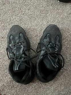 Yeezy Runners Onxy Black