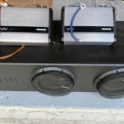 Subwoofer Two Amps 