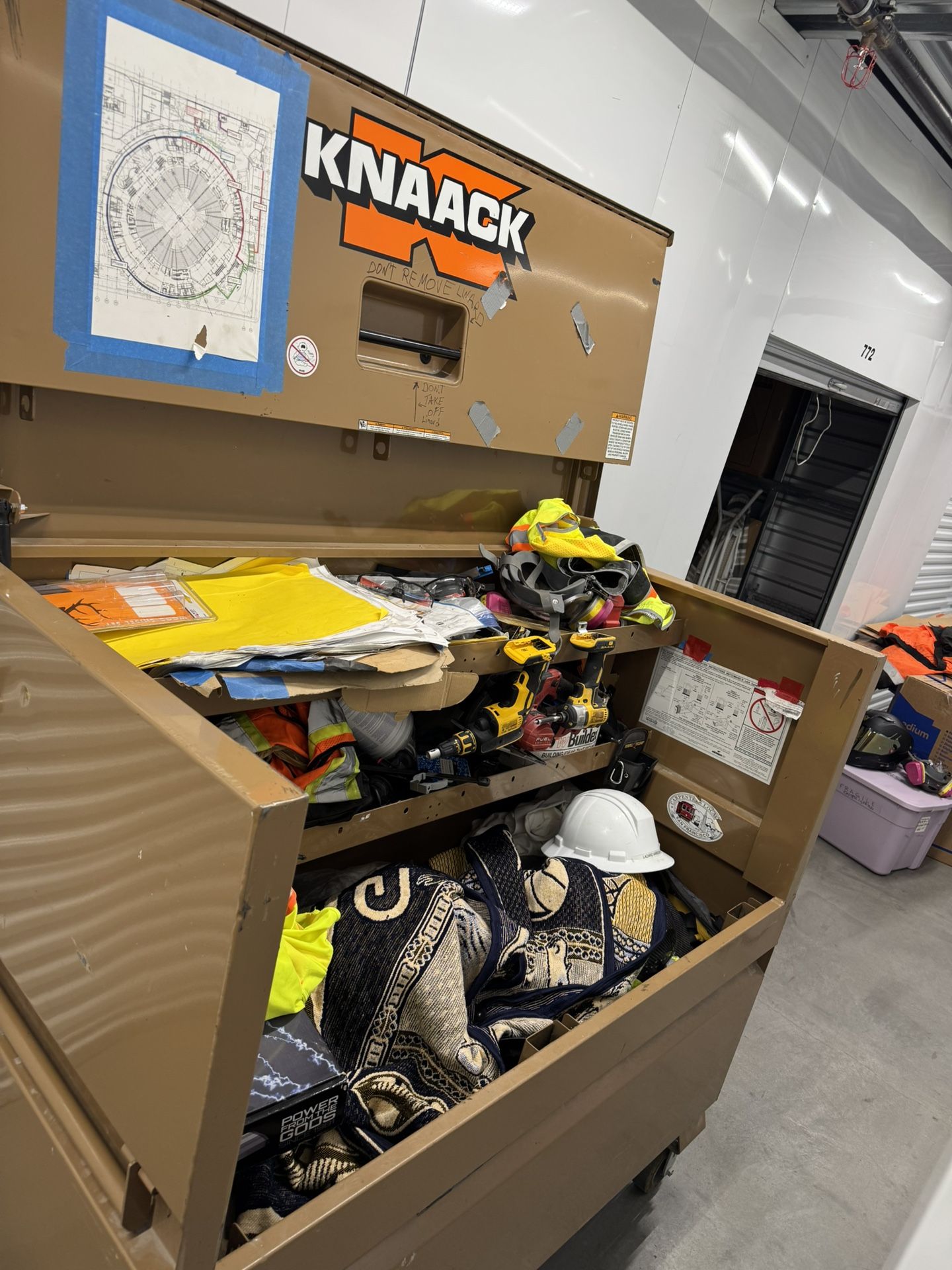 KNAACK BOX