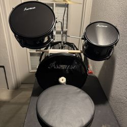 Amuse Children’s Drum Set(Never Used)