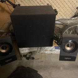 Logitech Speaker System 