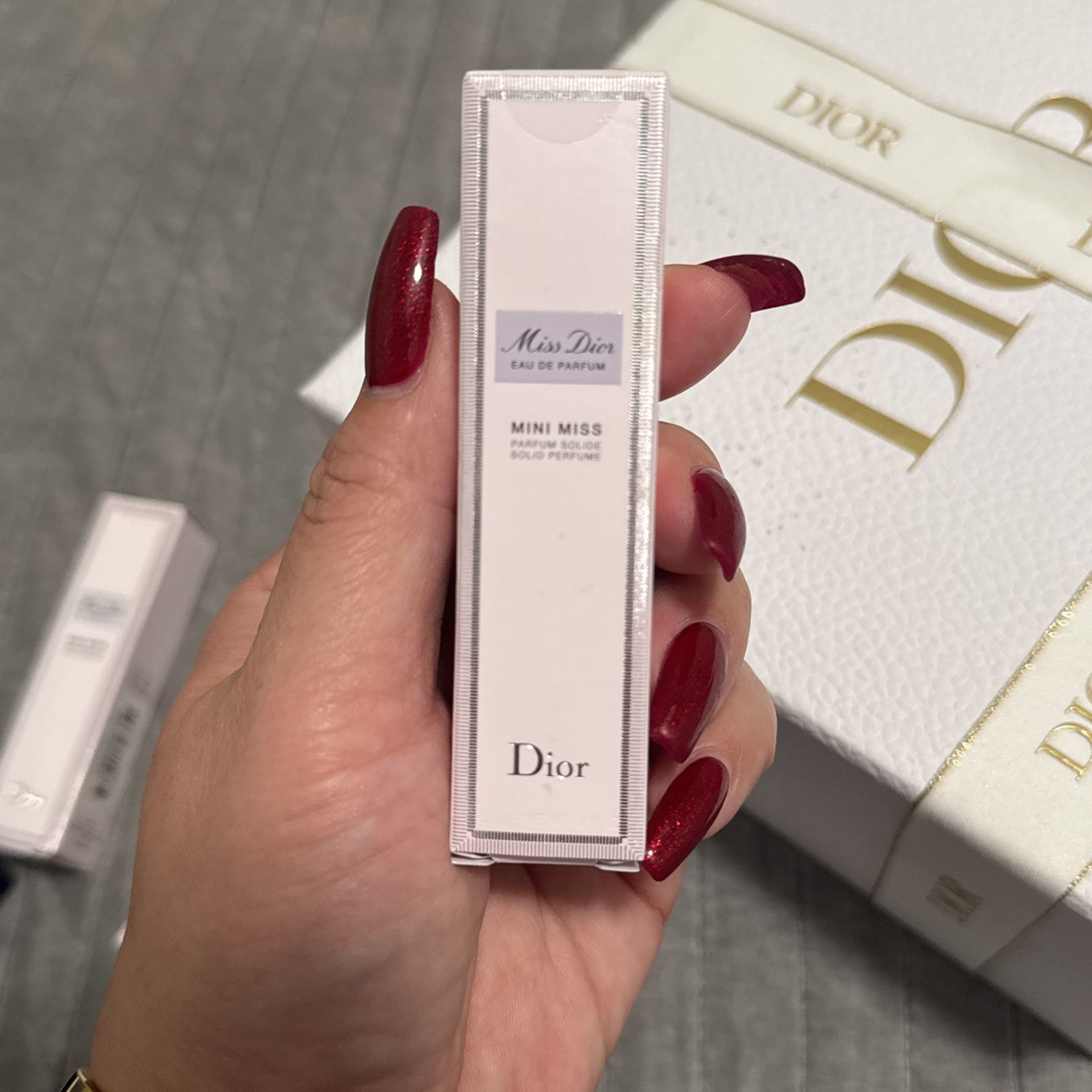 Miss Dior Mini Miss Solid Parfum