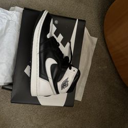 Air Jordan 1 Retro High OG 'Black