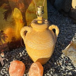 VINTAGE SOUTHWESTERN LAMP