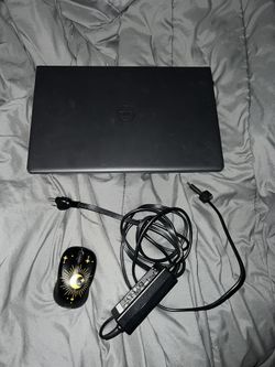 Dell touch Screen Laptop (READ DESCRIPTION)