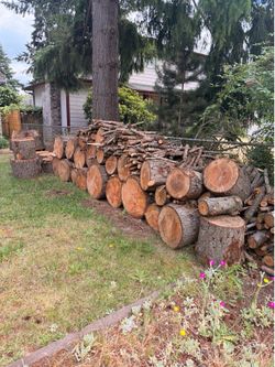 PENDING***Free wood