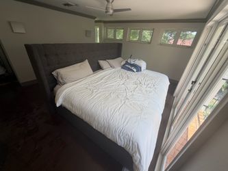 Florida King Bed with Frame. Like new, Family Size.