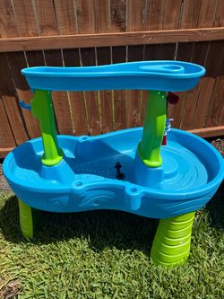 Kids Outdoor Water Play Table