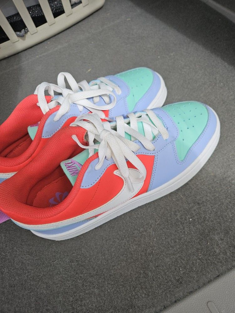 Nike