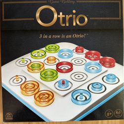 Otrio Board Game