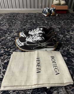 Bottega Veneta