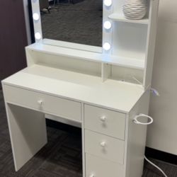 Makeup Vanity Desk