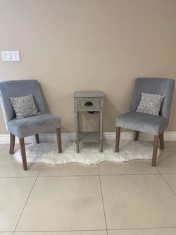 BUNDLE! Great condition!
