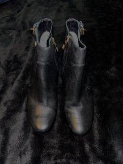 Women’s Shoes