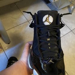 Jordan 6 ring black metallic gold