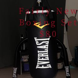 Boxing Bag Set And Stand 
