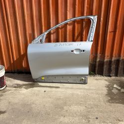 2020-2025 Ford Escape Door 