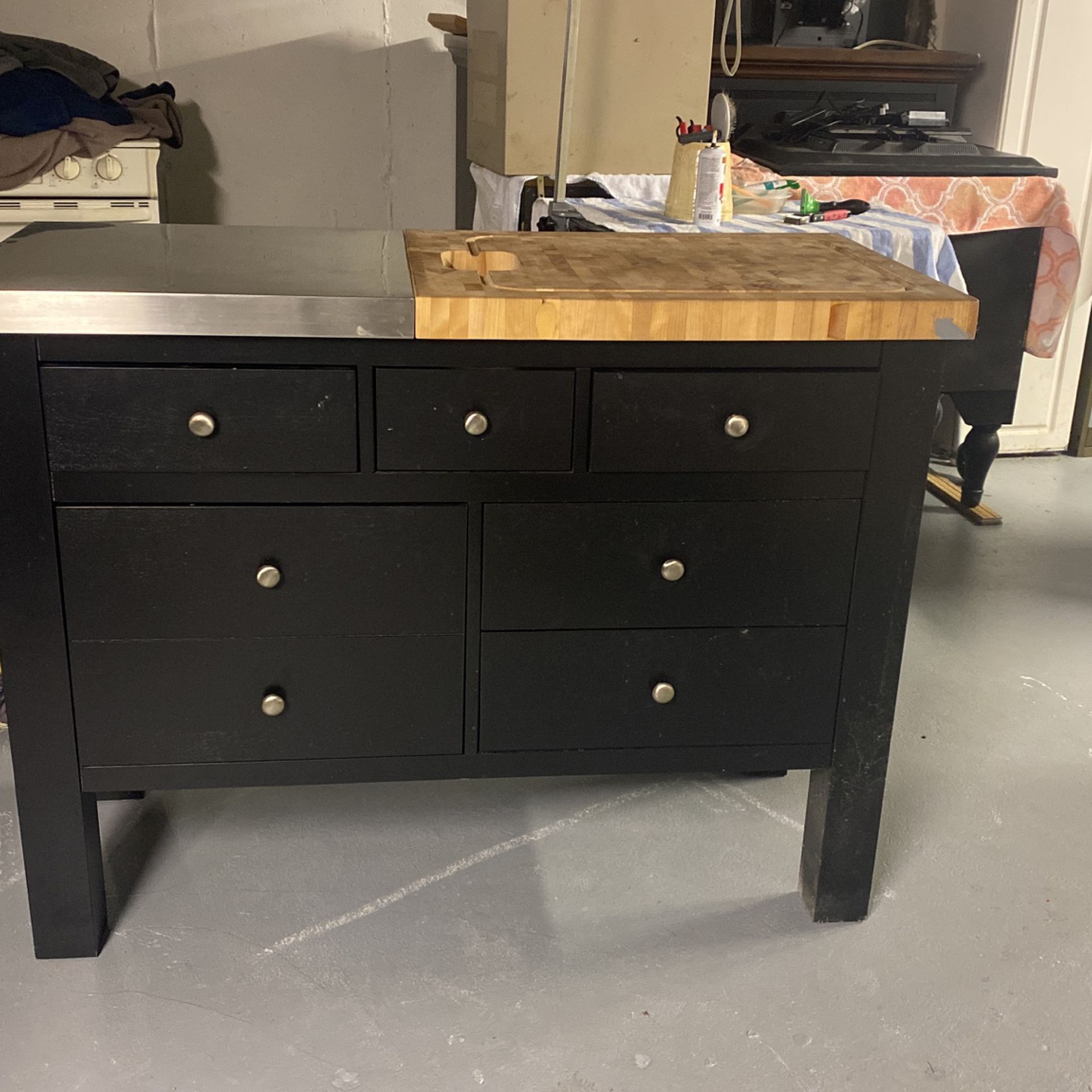 Kitchen island From Cardis Furniture