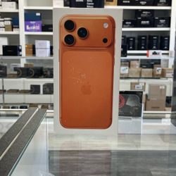Apple iPhone 17 Pro Mac Orange