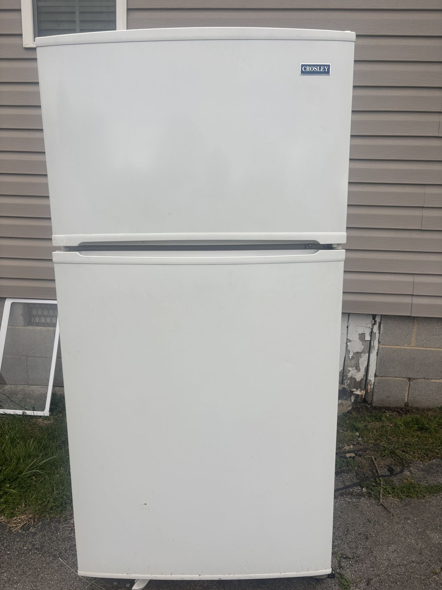 Fridge For Sell