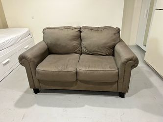 Love seat