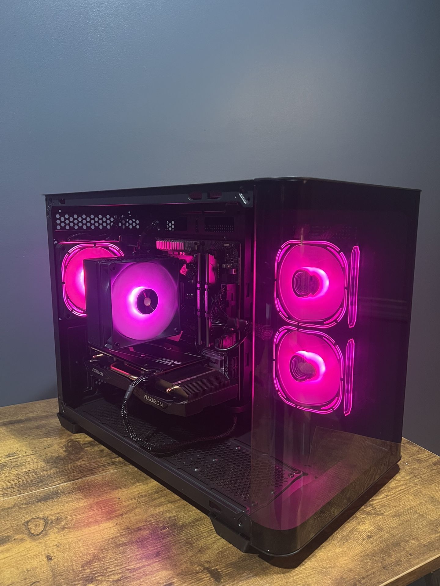 AMD Ryzen 5 5500 + RX 7600 Gaming 