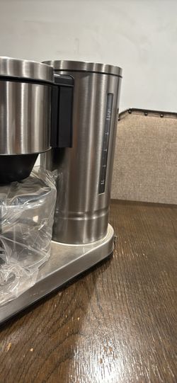 The BESTEK 3.5 Bar Steam Espresso and Cappuccino Maker