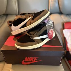 Jordan 1 Retro Low OG SP Travis Scott Mocha