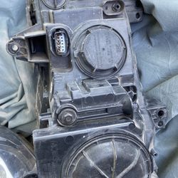 2017 And 2019 Headlight 