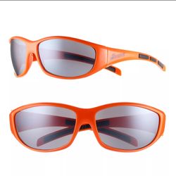 New with the tags Oregon State Beavers Sunglasses with eyewear bag 