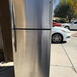 Ge Refrigerator 