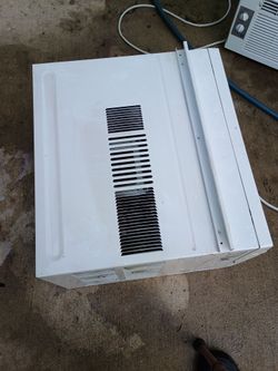 12000 lg window unit