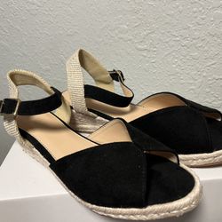 Black Mini Wedge Heel 