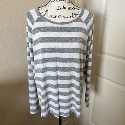 Liz Claiborne Long Sleeved Striped Top, Gray and White, XXL
