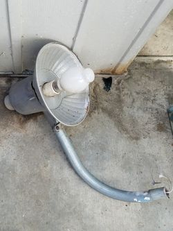 Exterior light fixture