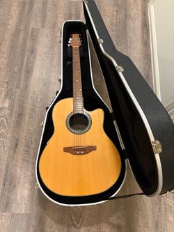Ovation Celebrity CC 026 Acoustic-Electric Guitar w/ Original Hard Case