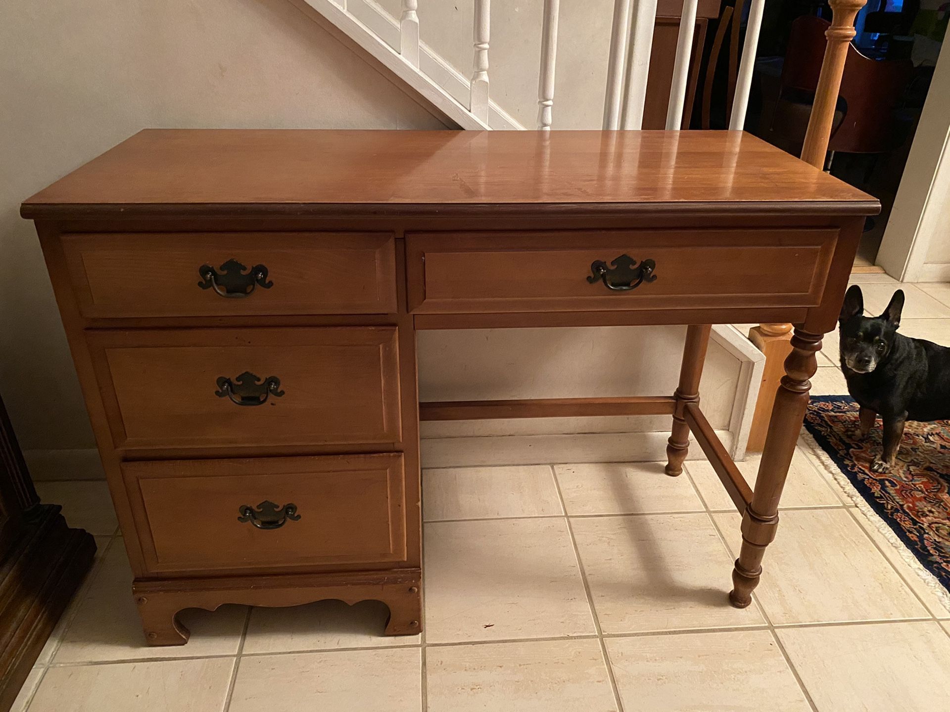 Maple wood Student desk