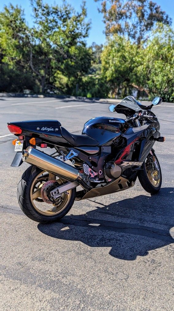2002 Kawasaki Zx12r for Sale in San Diego, CA - OfferUp