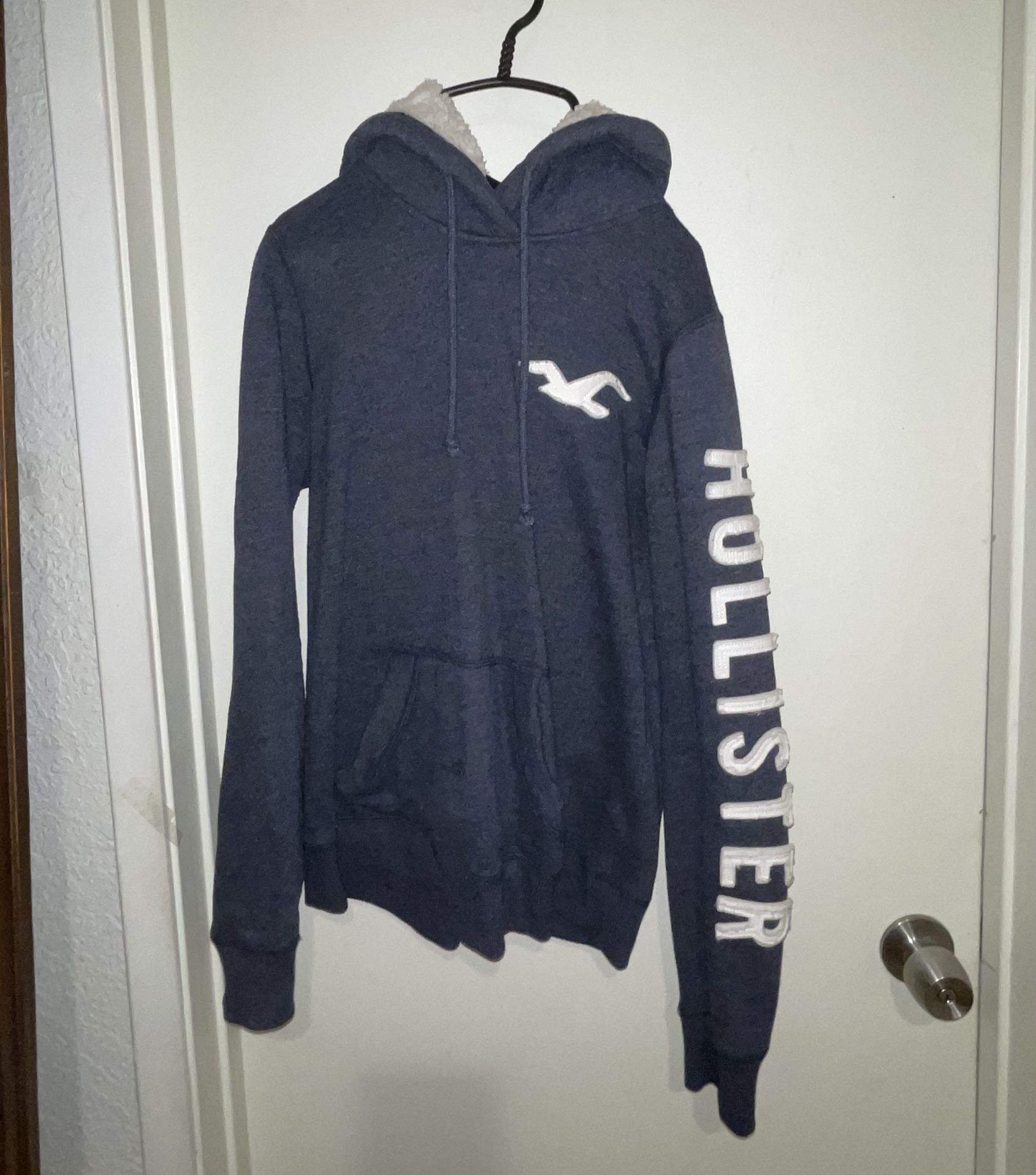 Hollister hoodie