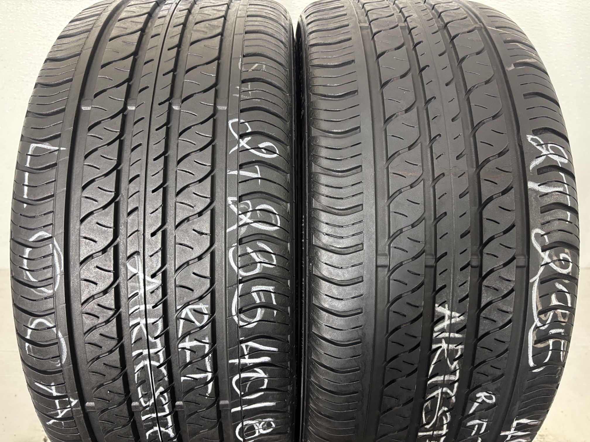 2 Tires 235 40 18 Continental Procontact Rx