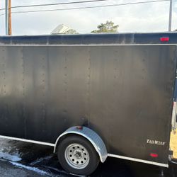 Tráiler 6x12x7 2012