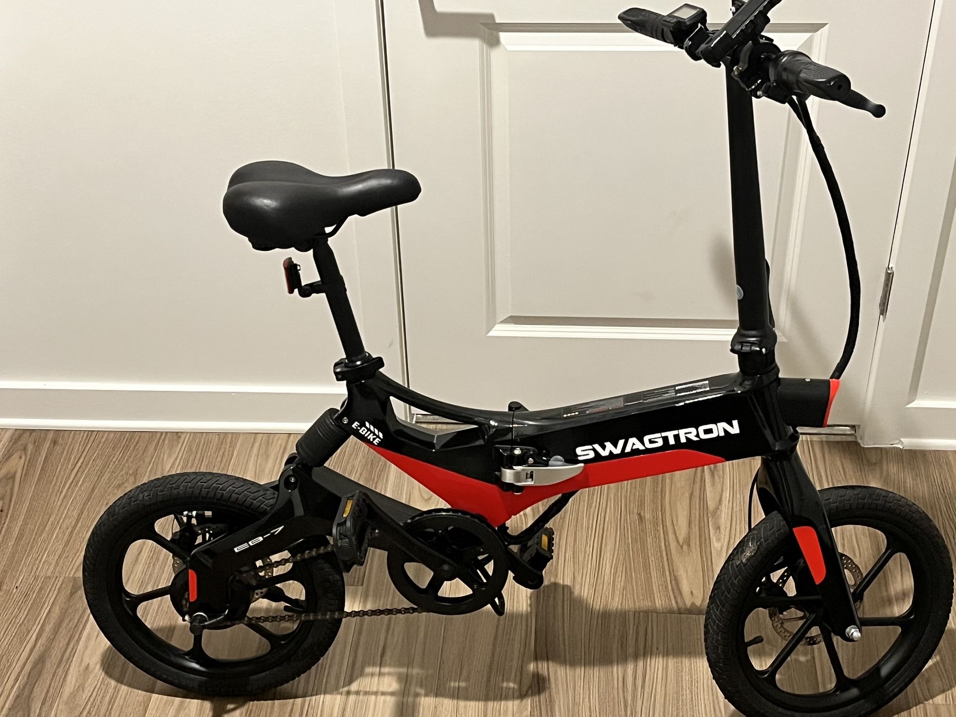 Swagtron E-B7 Electric ⚡️ Bike