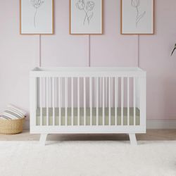 Babyletto Hudson Convertible Crib